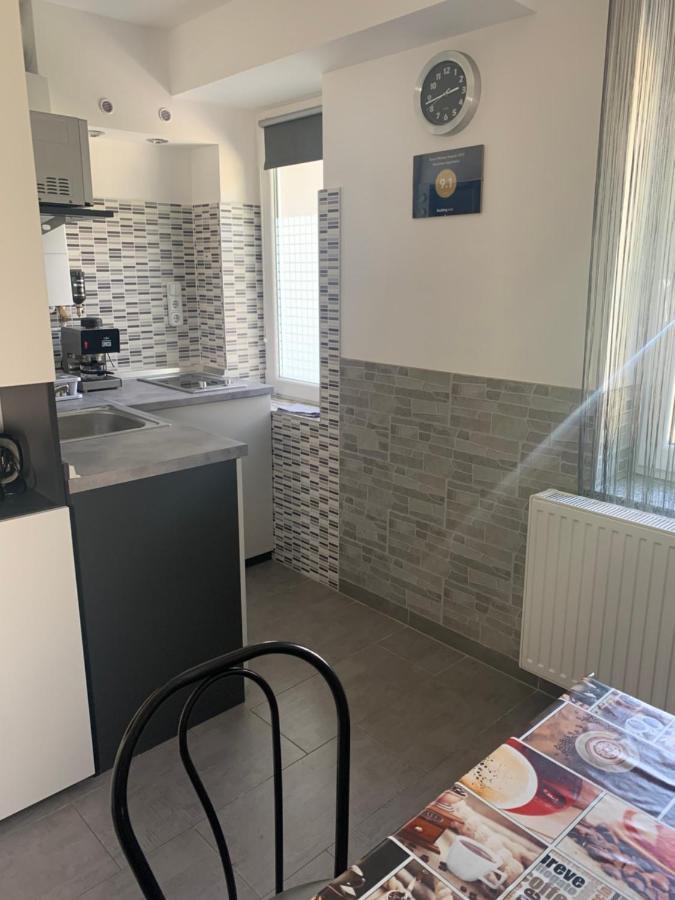 Komo Apartment Bük Exteriör bild